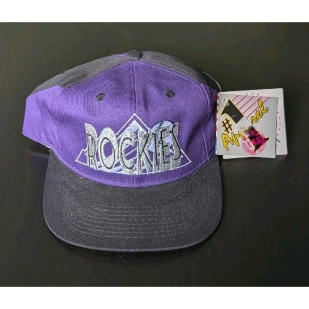 Vintage Colorado Rockies SnapBack MLB Baseball Hat #1 Apparel NWT